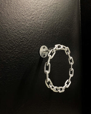 Open image in slideshow, CHAIN TOWEL HANGER
